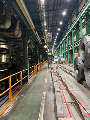 Metal processing plant with steel rolls Metal processing plant with steel rolls